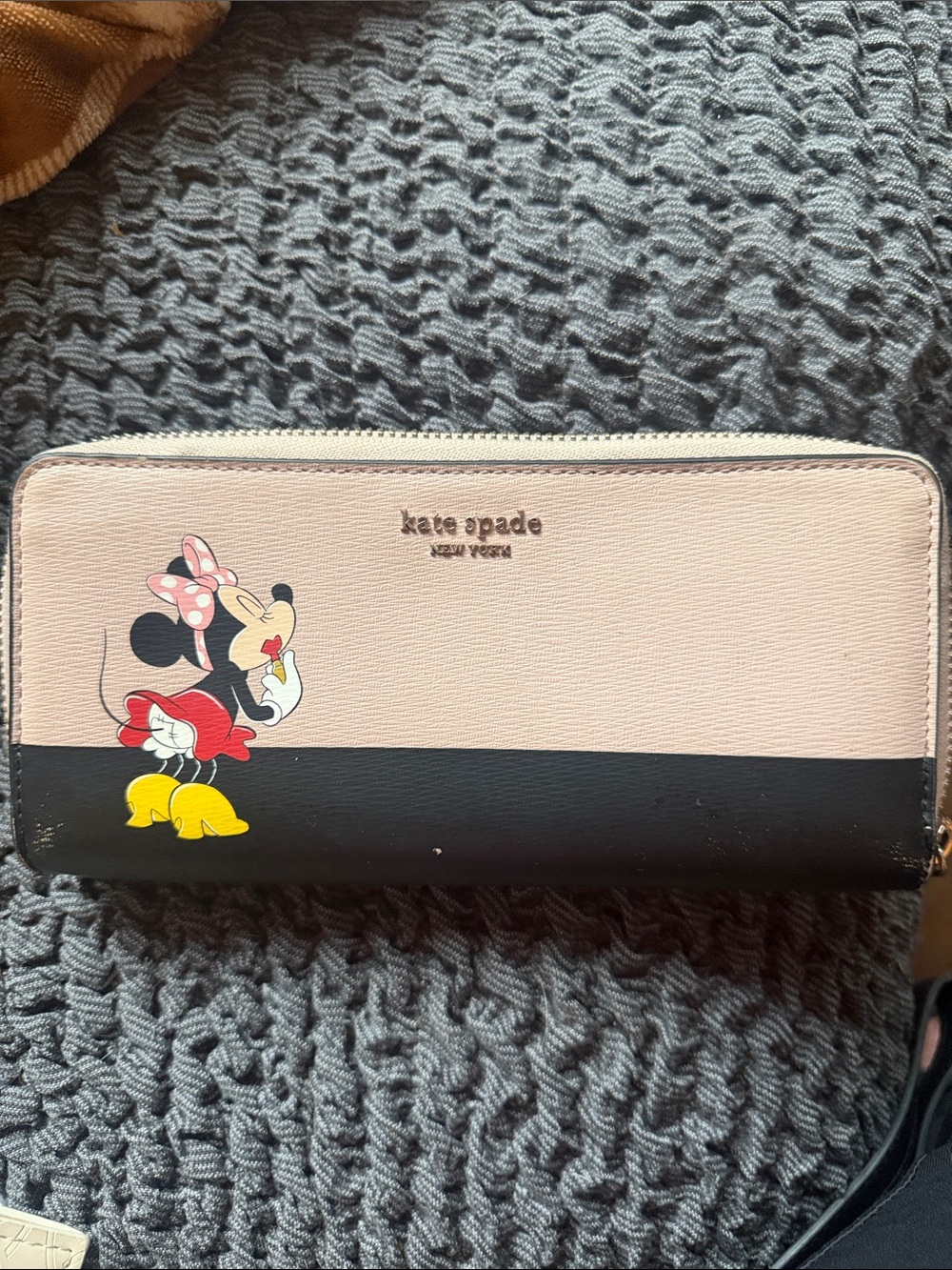 kate spade Blush Pink & Black Minnie Mouse Zip Wallet